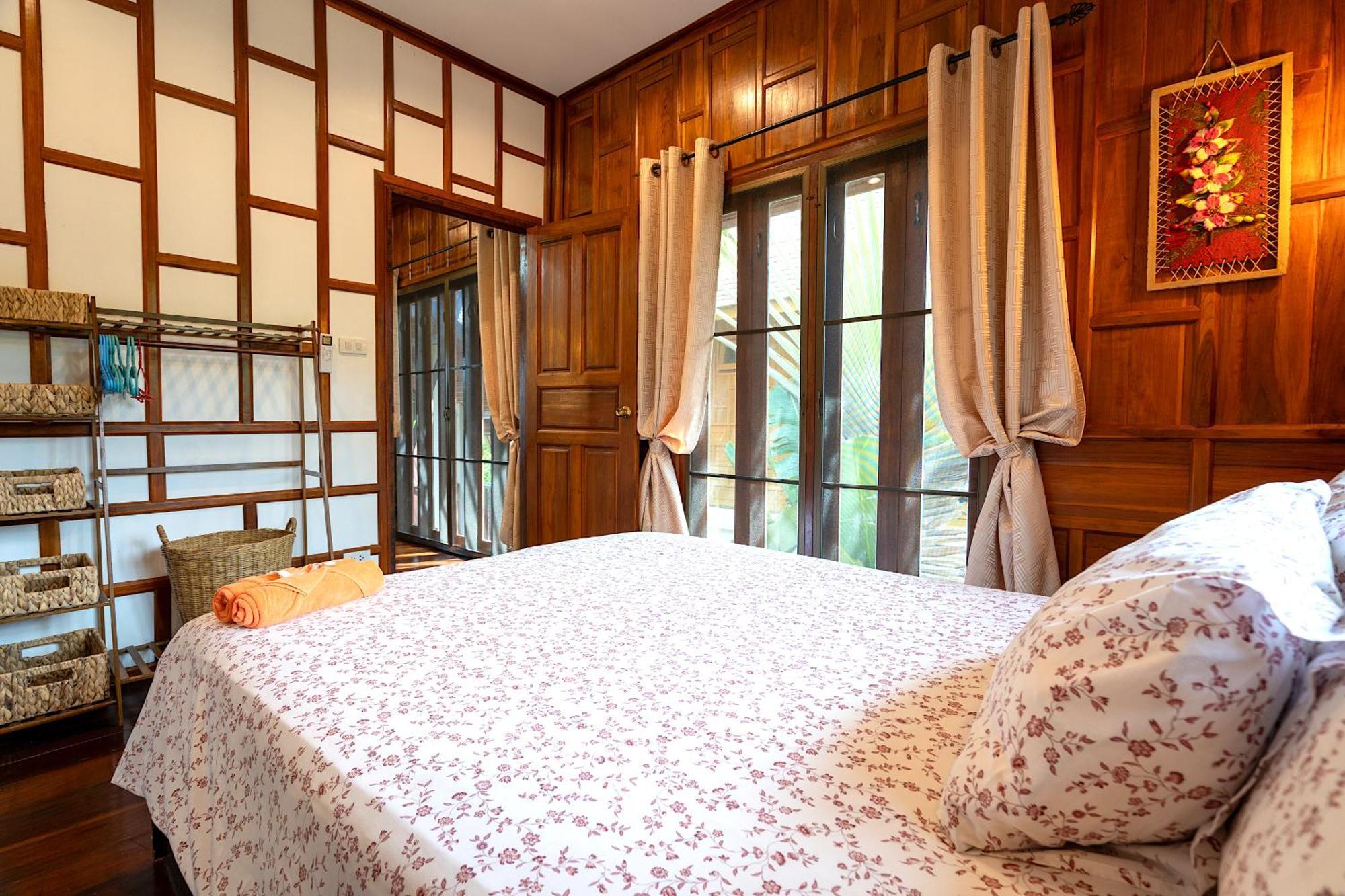 Villa Ayutthaya At Kantiang Bay 란타섬 외부 사진