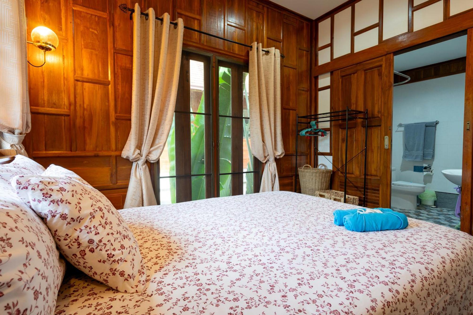 Villa Ayutthaya At Kantiang Bay 란타섬 외부 사진