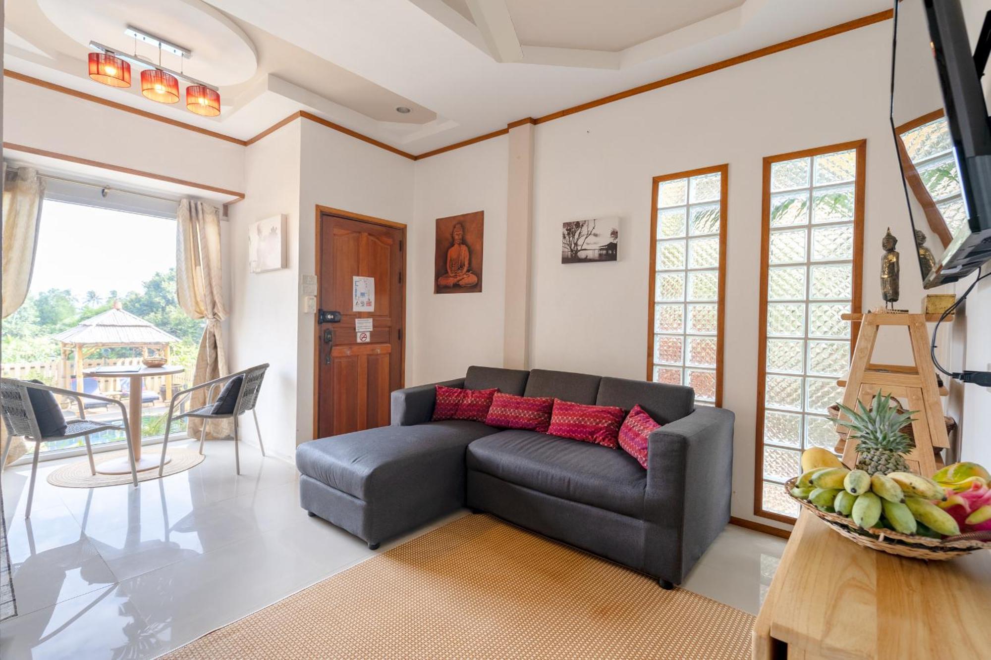 Villa Ayutthaya At Kantiang Bay 란타섬 외부 사진